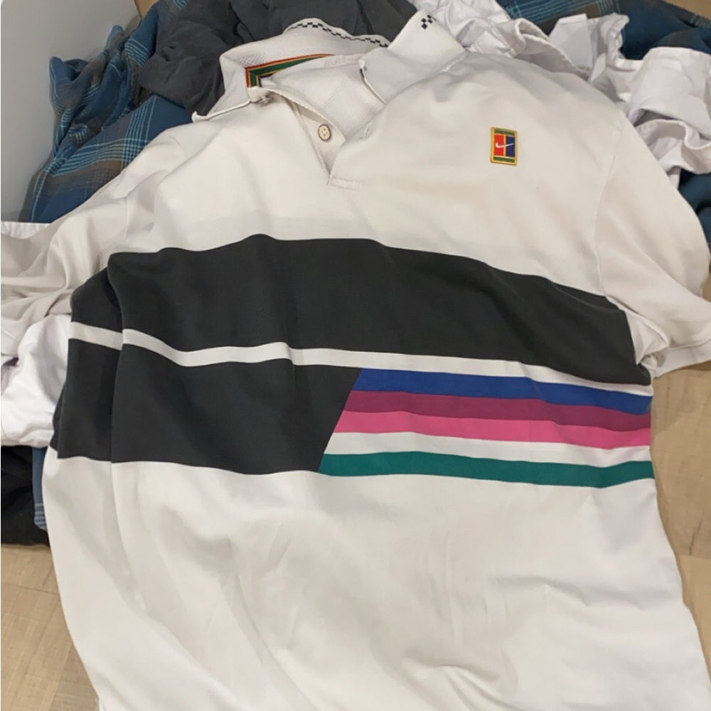 Nike court heritage